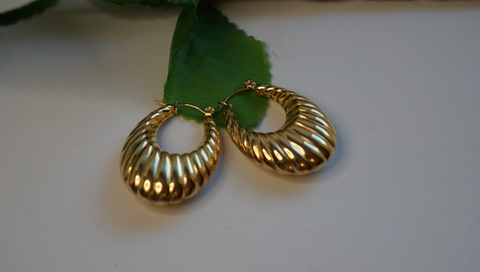 HENNA HOLLOW HOOP EARRINGS